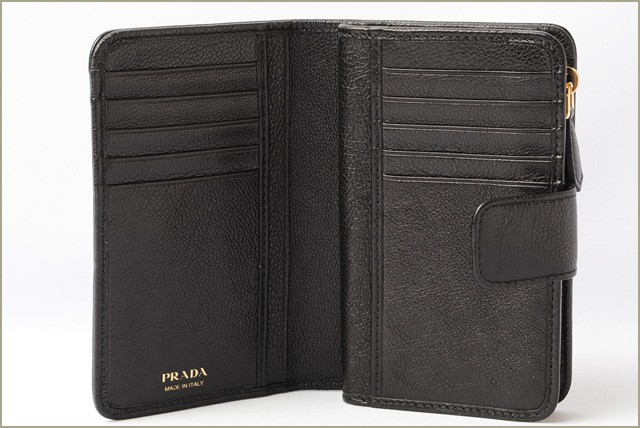 PRADA　プラダ　2折長財布