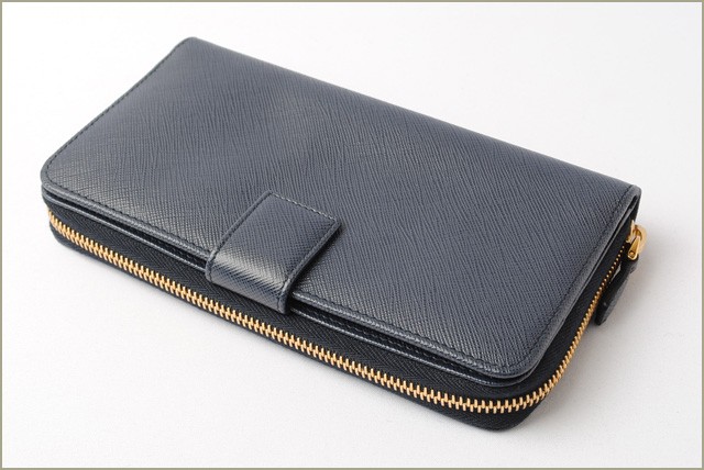 PRADA　プラダ　2折長財布