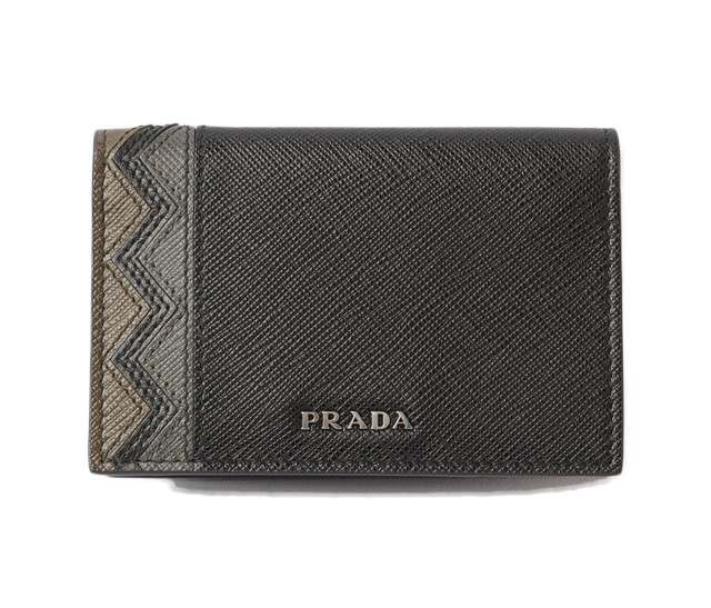 プラダ　PRADA