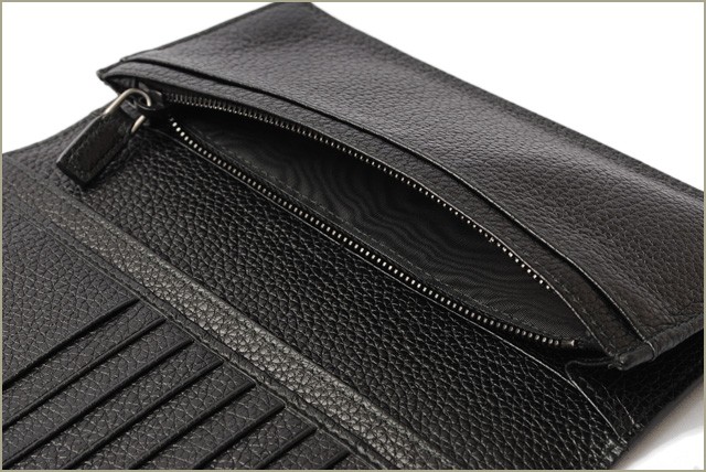 PRADA　プラダ　2折長財布