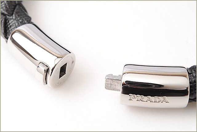 プラダ　PRADA