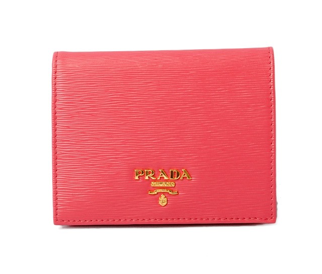 プラダ　PRADA
