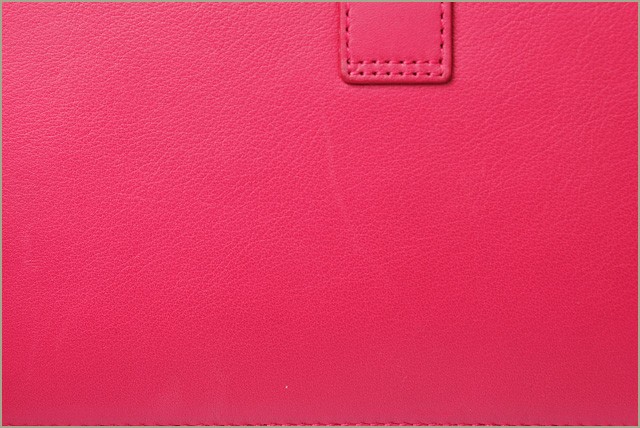 YSL イヴ・サンローラン　