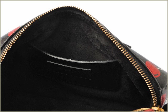 YSL イヴ・サンローラン　