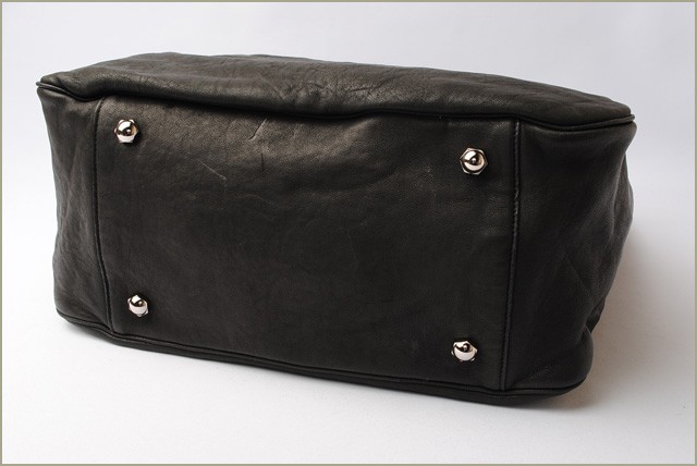 YSL イヴ・サンローラン　