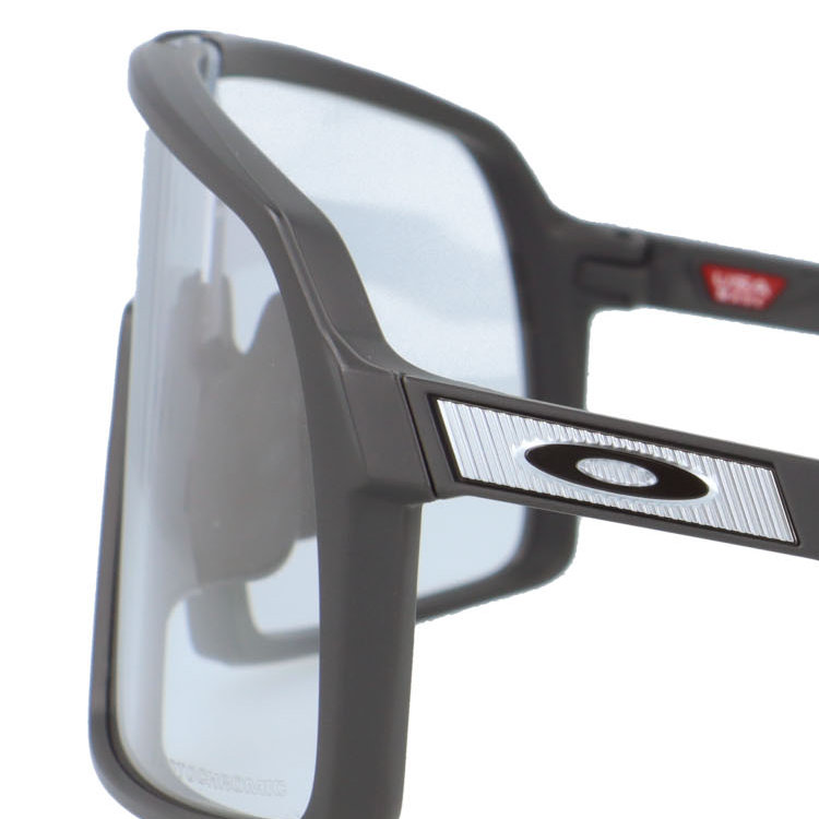OAKLEY（オークリー） 訳あり サングラス スートロエー 調光 プリズム