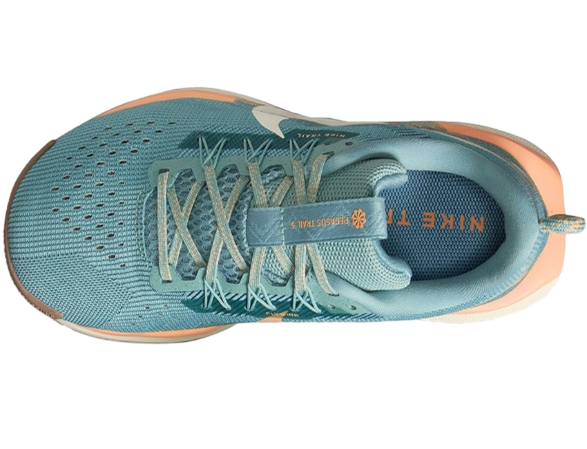 Nike Pegasus Trail 5 WMNS 24cm 新品、希少な色！ NIKE（ナイキ） 女性 レディース シューズ W PEGASUS TRAIL 5
