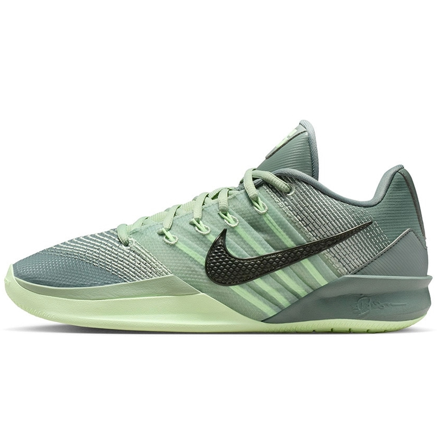 値下げ‼️新品未使用品ナイキ　サブリナ3 メンズ25.5cm ウィメンズ26cm NIKE（ナイキ） 女性 レディース シューズ WMNS SABRINA 3 EP