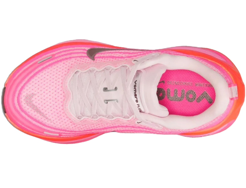 NIKE（ナイキ） 女性 レディース シューズ W VOMERO PLUS ウィメンズ