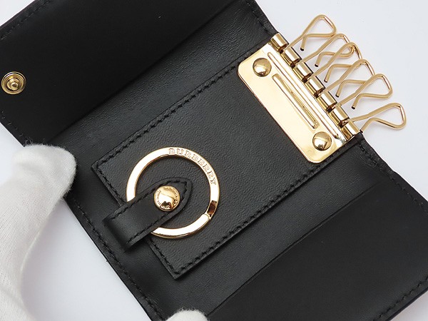 ✨未使用展示品・袋付き✨　BURBERRY キーケース　ホースロゴ　6連　金具 BURBERRY レア未使用 バーバリー プローサム ヘイマーケット