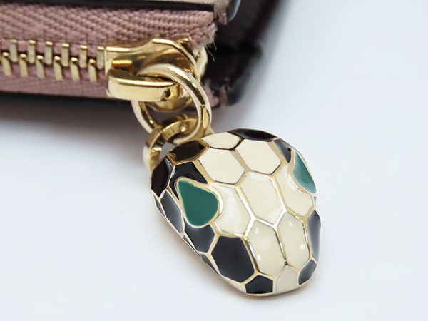 BVLGARI（ブルガリ） 美品 セルペンティ フォーエバー L字ファスナー長