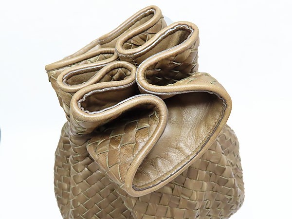 BOTTEGA VENETA 美品 ボッテガ ヴェネタ イントレチャート 巾着