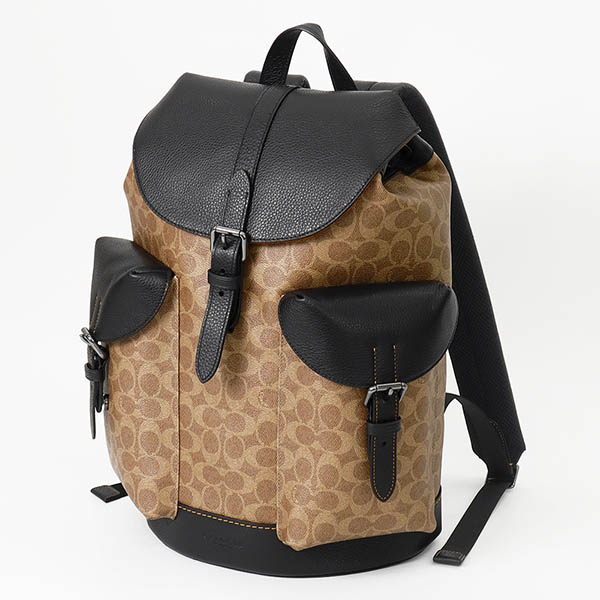 COACH ベージュ ロゴリュック COACH - コーチ ロゴ リュックサック レディース 【中古】の通販