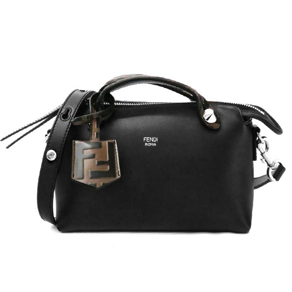 FENDI フェンディ ショルダーバッグ バイ ザ ウェイ スモール