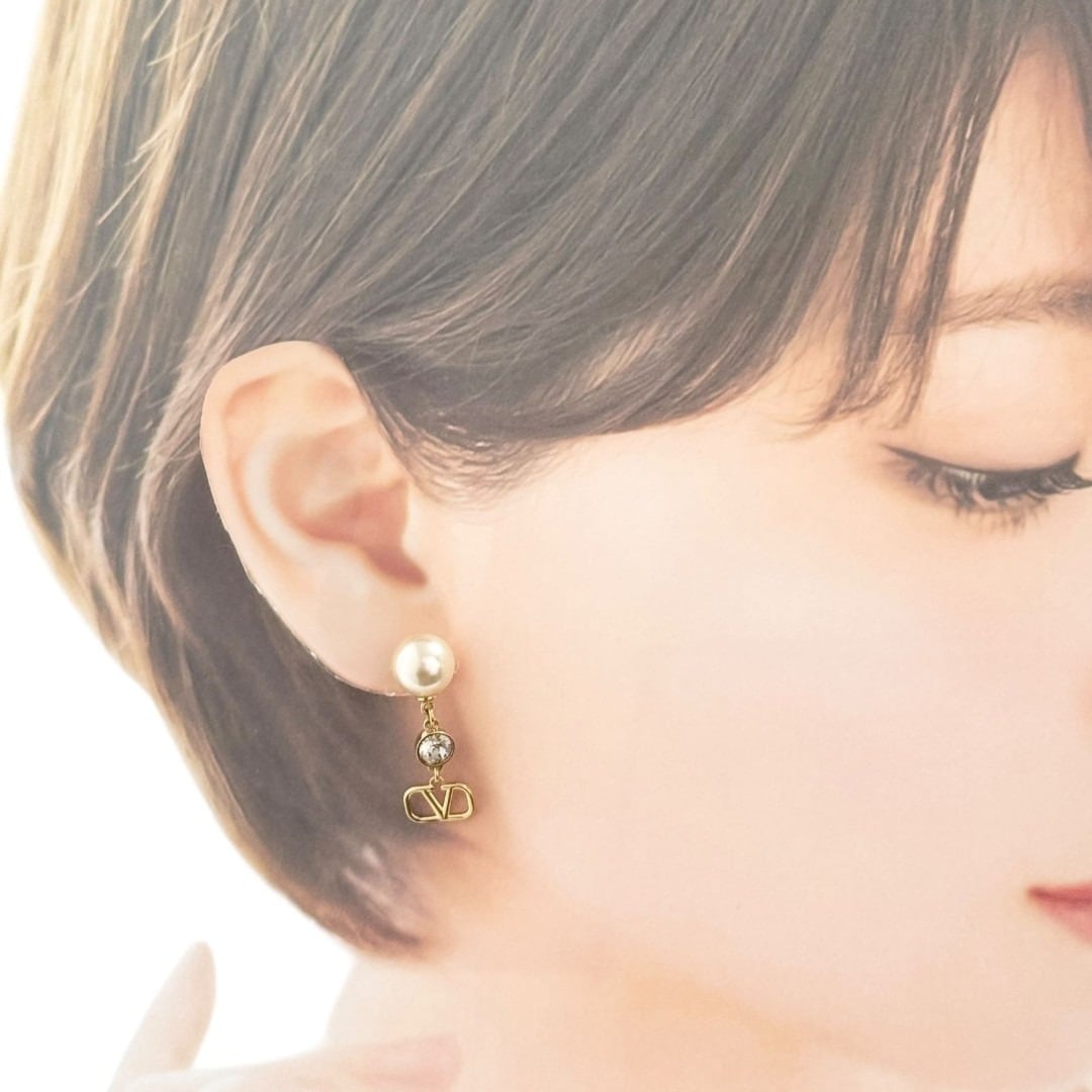 VALENTINO GARAVANI（ヴァレンティノ ガラヴァーニ） ヴァレンティノ