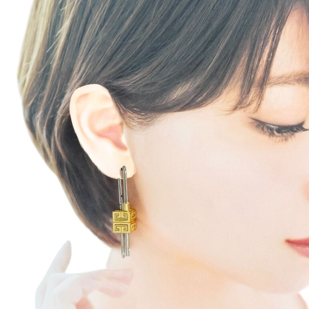 GIVENCHY ピアス｜レディースアクセサリー｜ファッション おすすめ人気