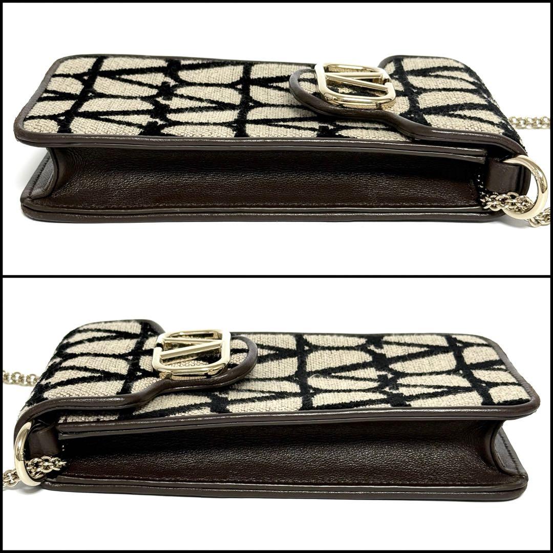 【美品】ヴァレンティノ スマートフォン ショル...の詳細画像2