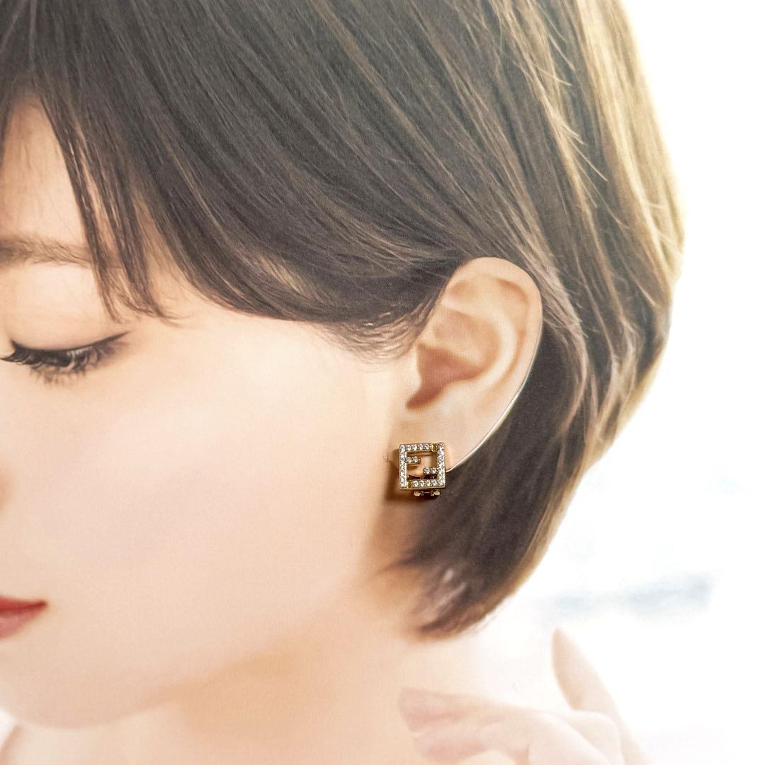 フェンディピアス　美品 楽天市場】フェンディ ズーカキューブ ピアス アクセサリー