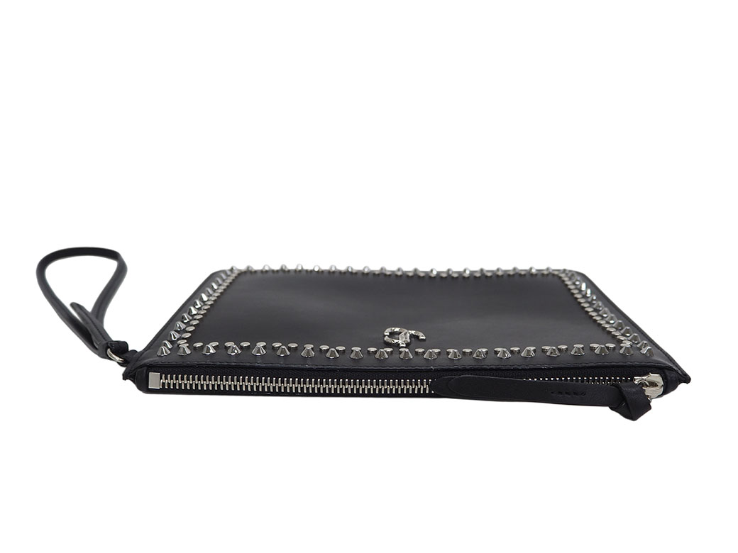 JIMMY CHOO（ジミーチュウ） FARA JCロゴ クラッチバッグ ブラック