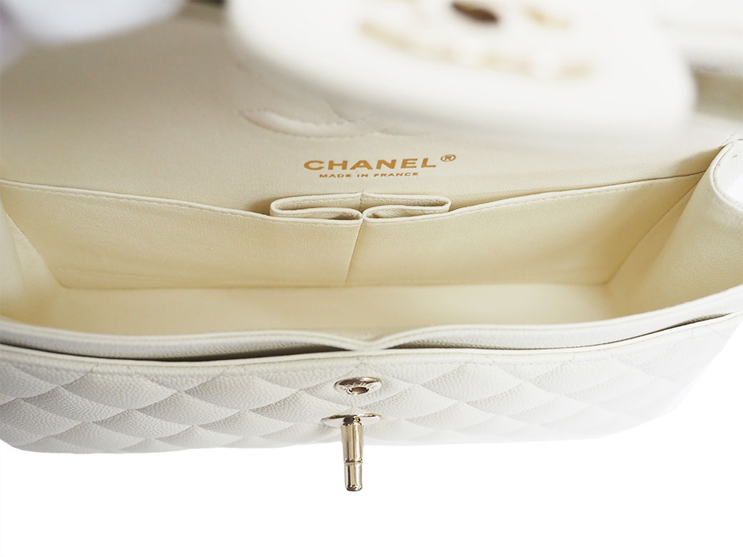 シャネル　マトラッセ　ウエストバッグ　ホワイト マトラッセ シャネル CHANEL バッグ 23 Wチェーン ショルダー キャビア