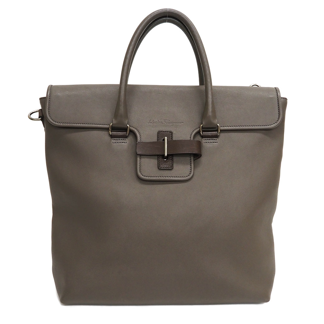 FERRAGAMO(フェラガモ) サルヴァトーレフェラガモ レザー FERRAGAMO(フェラガモ) サルヴァトーレフェラガモ レザー