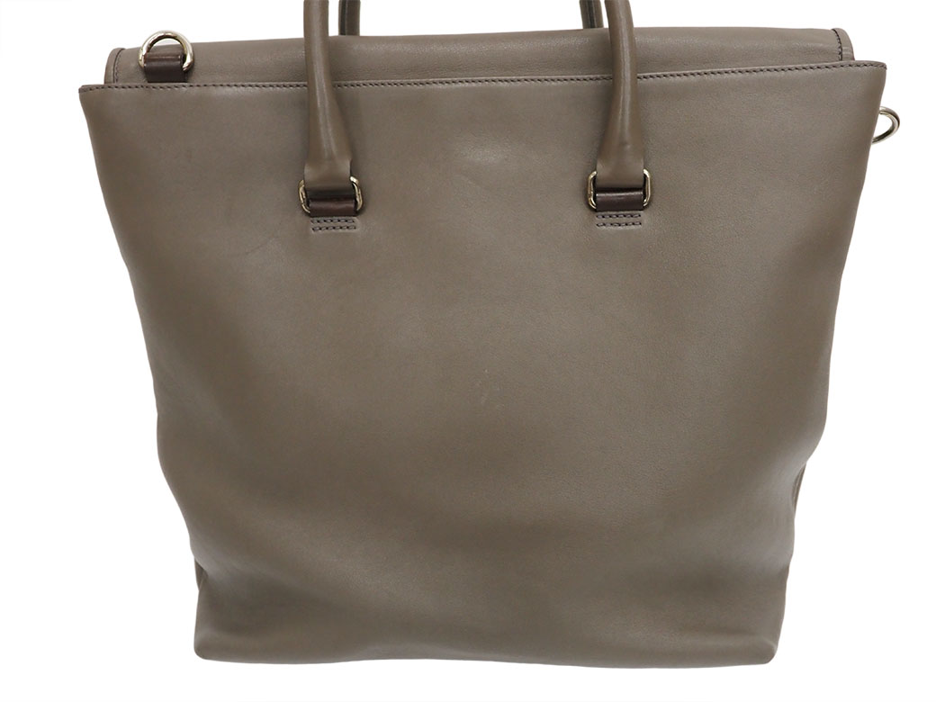 FERRAGAMO（フェラガモ） サルヴァトーレフェラガモ レザー ラージ