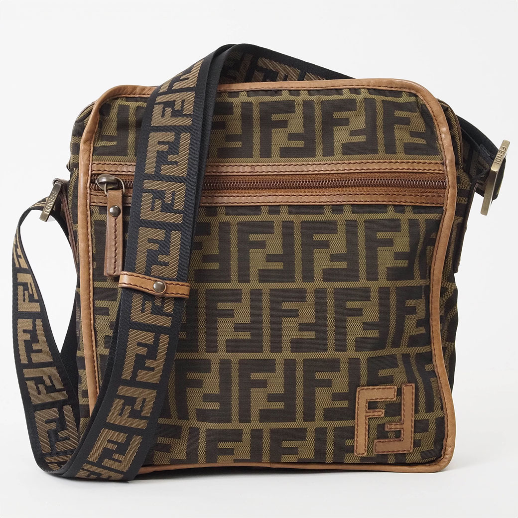 FENDI（フェンディ） バッグ ズッカ ショルダー バッグ ブラウン