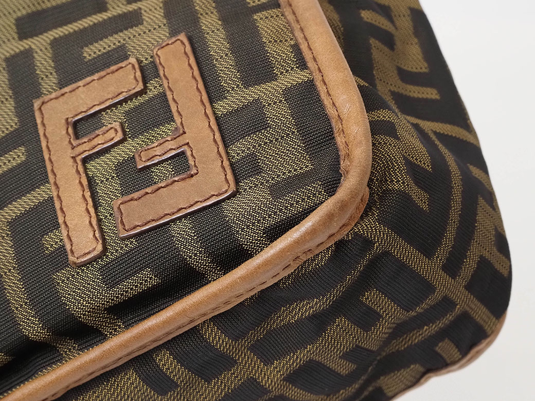 FENDI（フェンディ） バッグ ズッカ ショルダー バッグ ブラウン