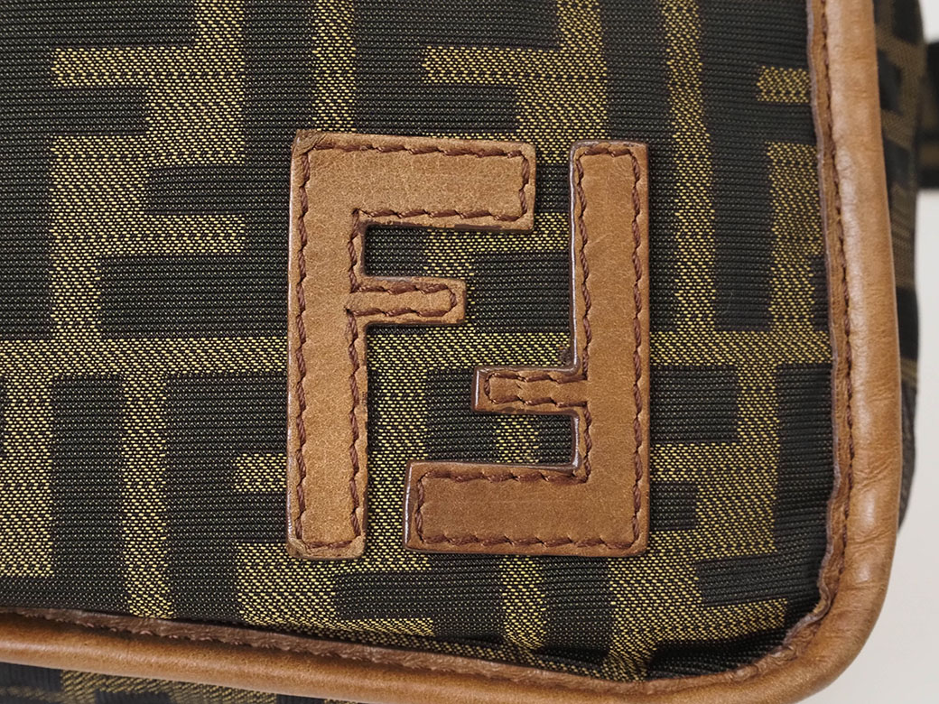 FENDI（フェンディ） バッグ ズッカ ショルダー バッグ ブラウン