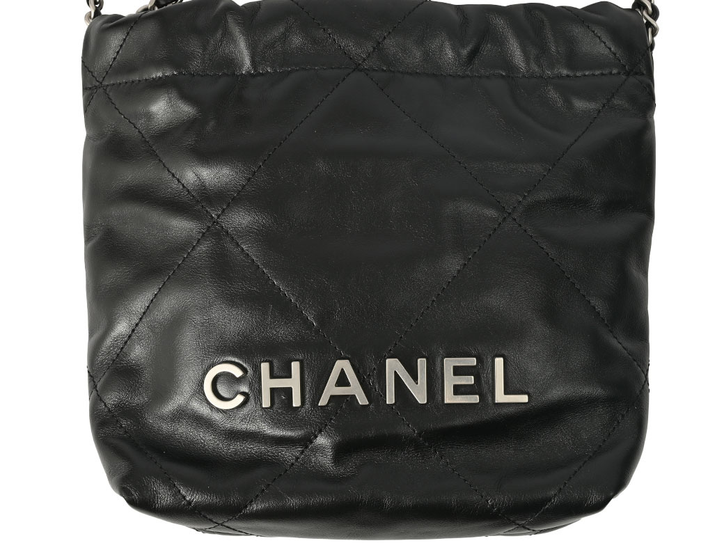 CHANEL シャネル 22 ミニ シルバーハンドバック ブラック 国内発 入手困難◇送料込【CHANEL】22 ミニハンドバッグ シルバーメタル