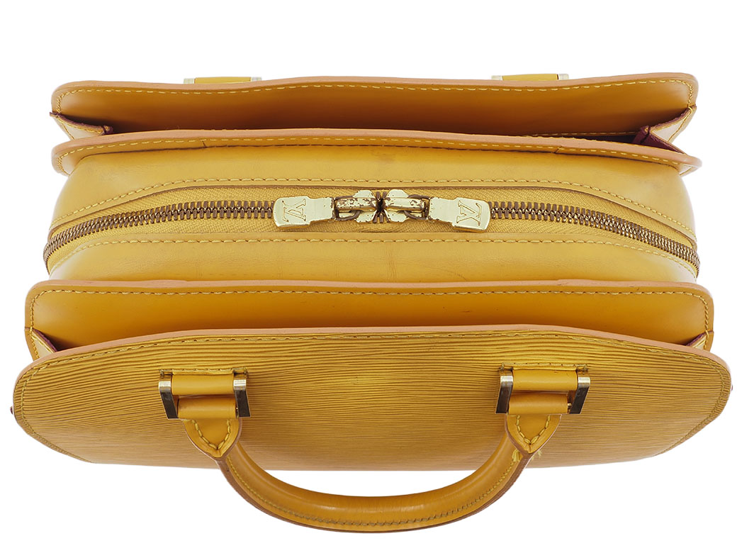 ポンヌフ ルイ ヴィトン LOUIS VUITTON バッグ エピ 中古 タッシリ