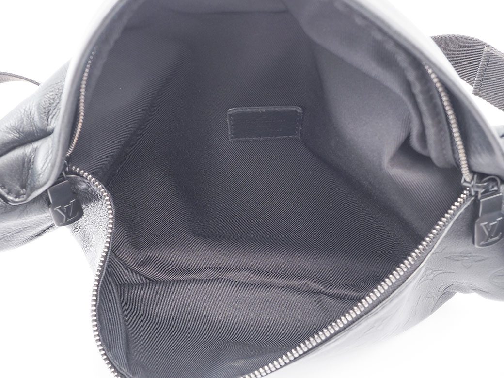 新品未使用 ルイヴィトン モノグラム シャドウ バムバッグ ボディバッグ メンズ ルイ・ヴィトン(LOUIS VUITTON)ルイ・ヴィトン ディスカバリー