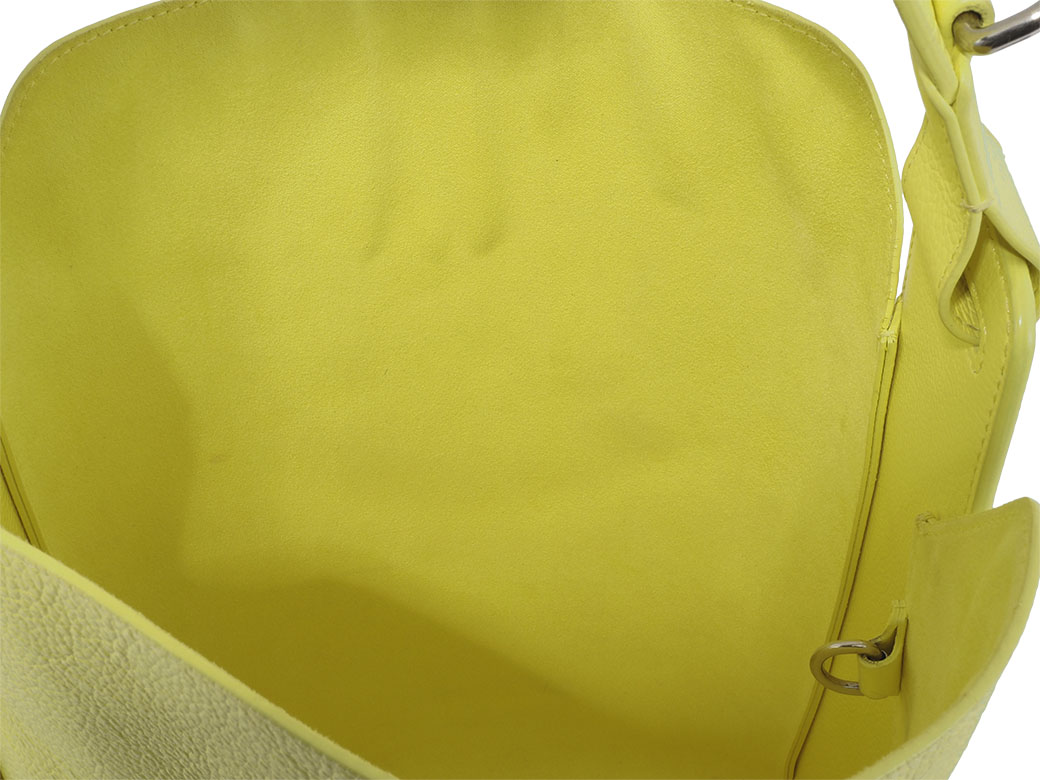 BALENCIAGA（バレンシアガ） ノースサウス ショルダーバッグ 659920