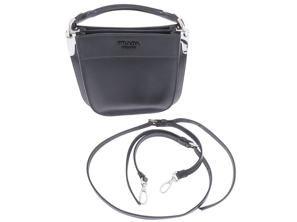 プラダ マギット 2WAY ハンドバッグ ショルダーバッグ 1BC082 ブラック レディース レザー 斜め掛け ミニバッグ PRADA 中古 |  | 09