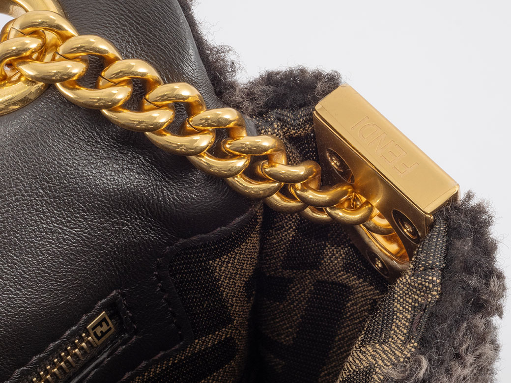 FENDI ヴィンテージ肩掛けポーチ VINTAGE FENDI ZUCCA FOLD OVER BAG , CLUTCH LOGO LEATHER CANVAS | eBay