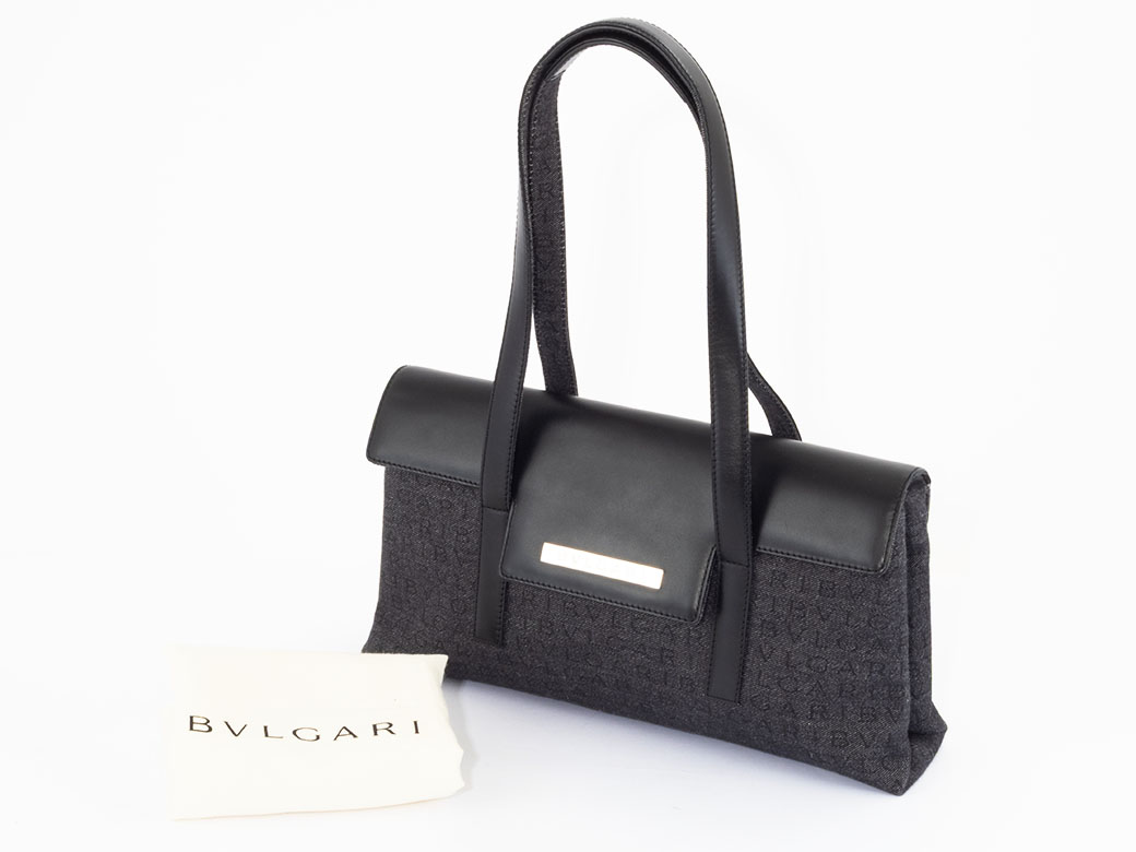 BVLGARI（ブルガリ） ロゴマニア ショルダー フラップ ショルダー