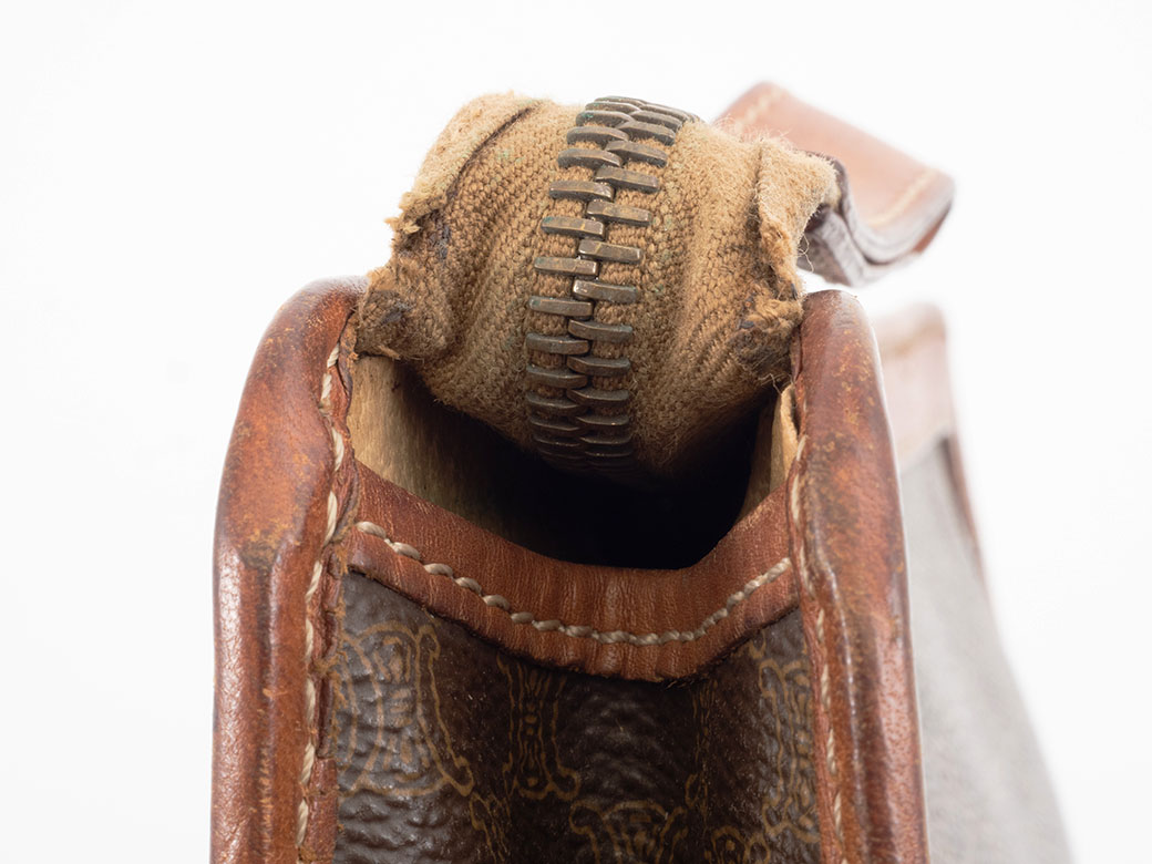 OLD CELINE クラッチバッグ ヴィンテージ マカダム セカンドバッグ CELINE（セリーヌ） バッグ 中古 マカダム セカンドバッグ クラッチ