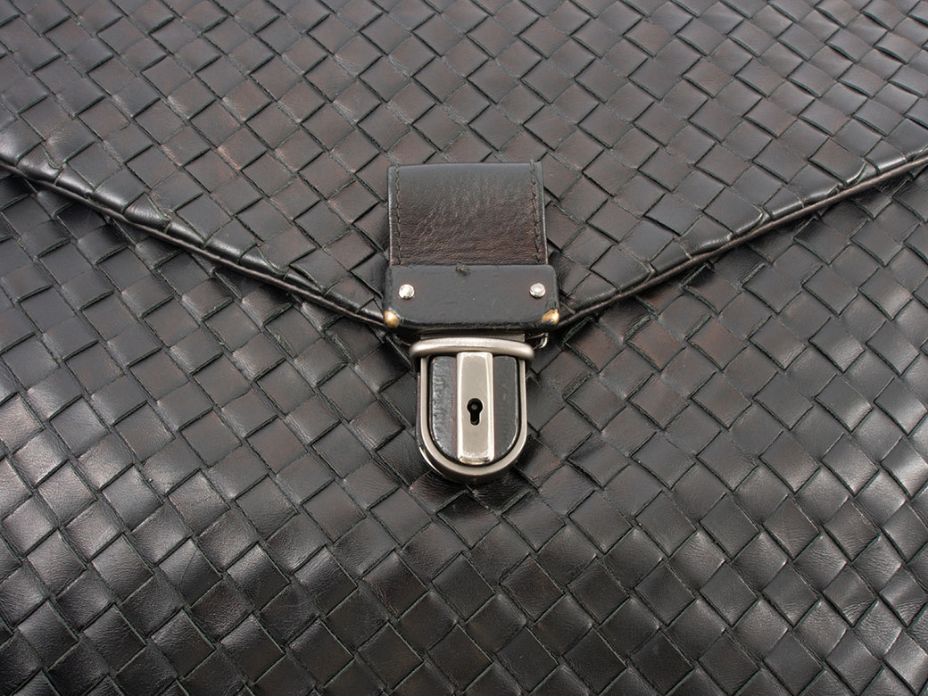 ボッテガ ヴェネタ イントレチャート ブリーフケース ビジネスバッグ ブラック 人気ラグジュアリーブランド【BOTTEGA VENETA/ボッテガ・ヴェネタ