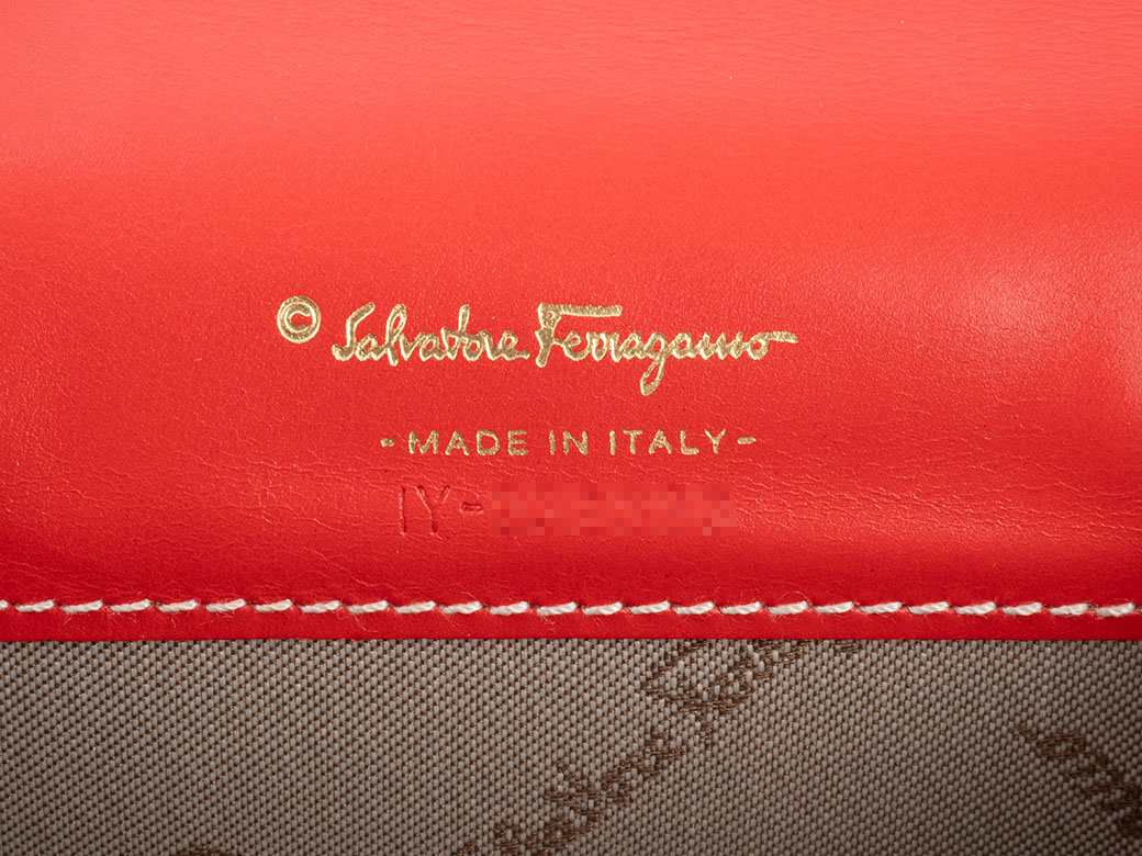 FERRAGAMO（フェラガモ） サルヴァトーレ ガンチーニ ウエストポーチ