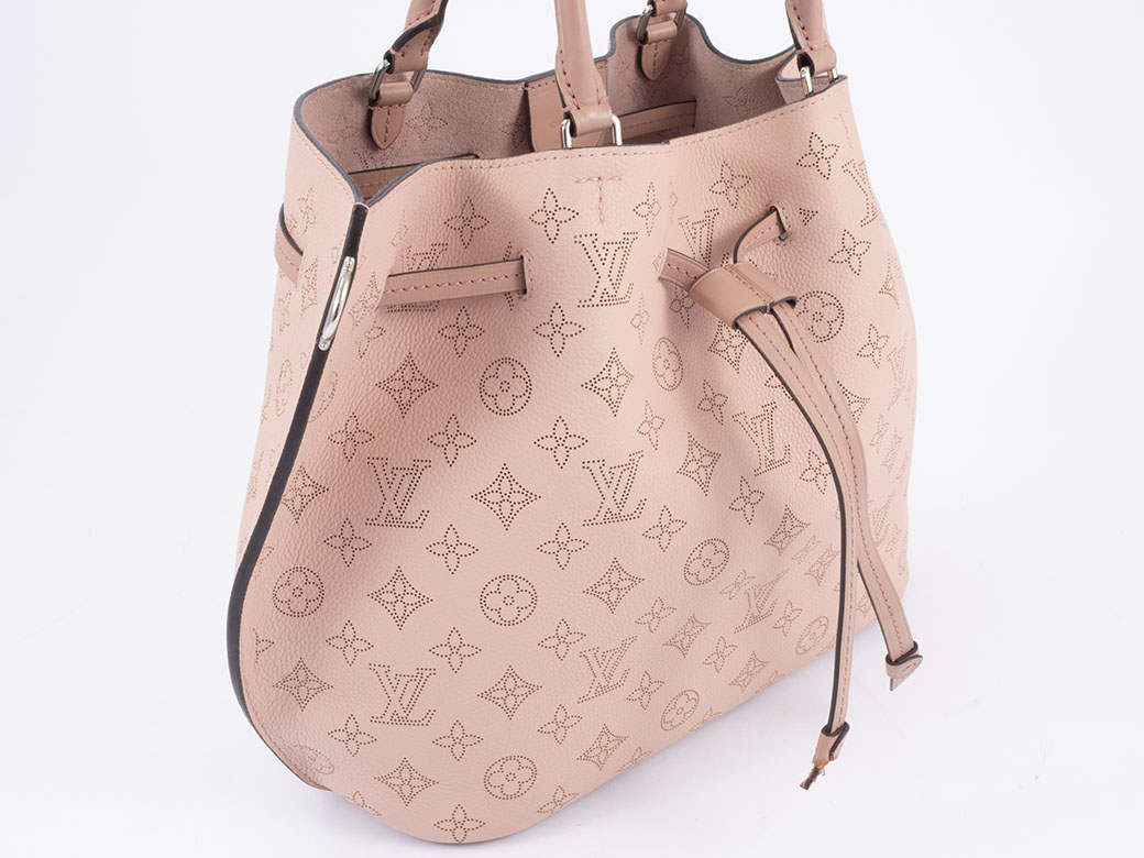 ジロラッタ ルイヴィトン LOUIS VUITTON バッグ 中古 マヒナ レザー