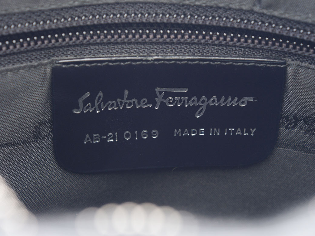 FERRAGAMO（フェラガモ） サルヴァトーレ ガンチーニ ワンショルダー