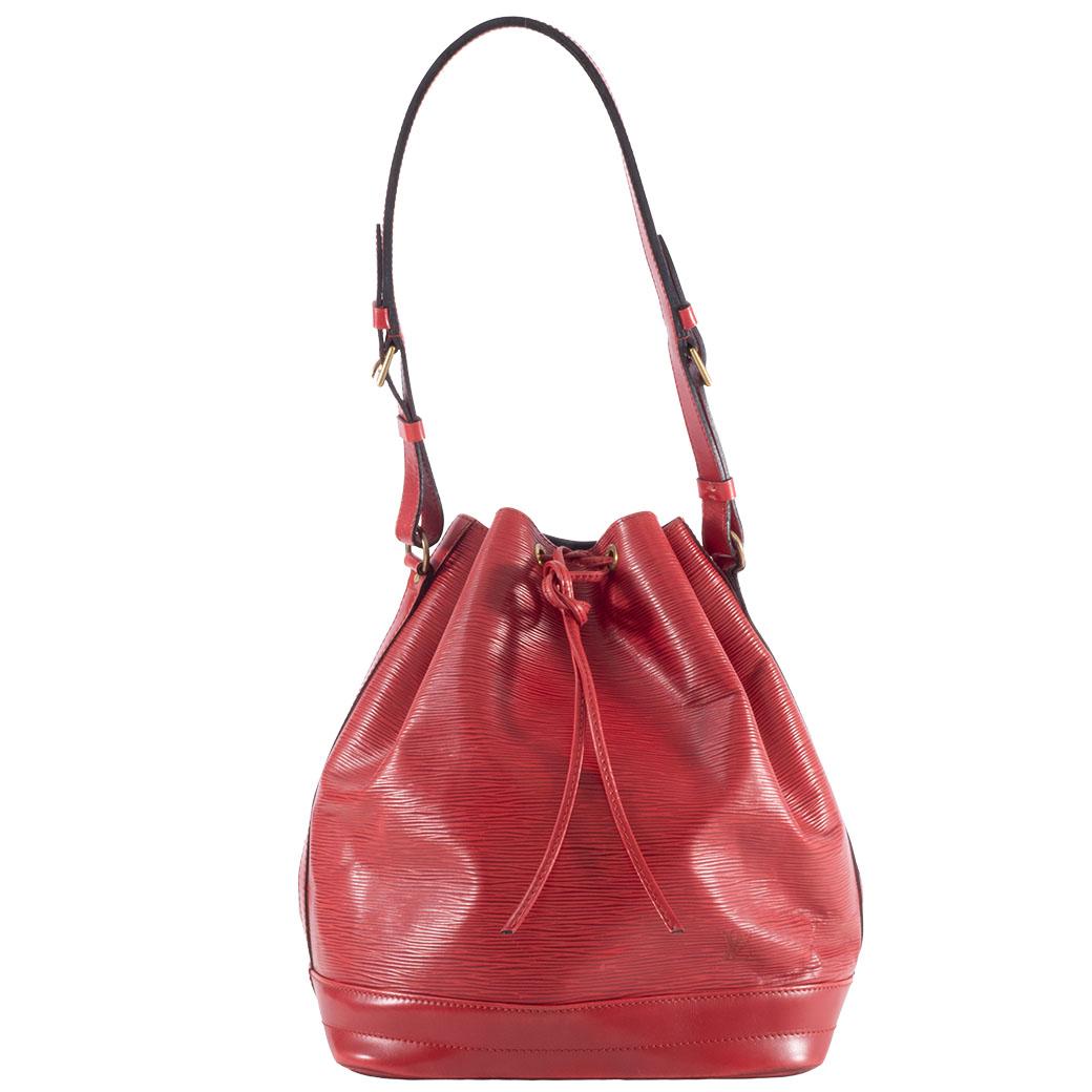 LOUIS VUITTON エピ ノエ レッド ショルダーバッグ　中古　美品 ノエ ルイ ヴィトン バッグ 中古 エピ 巾着 ショルダーバッグ レッド