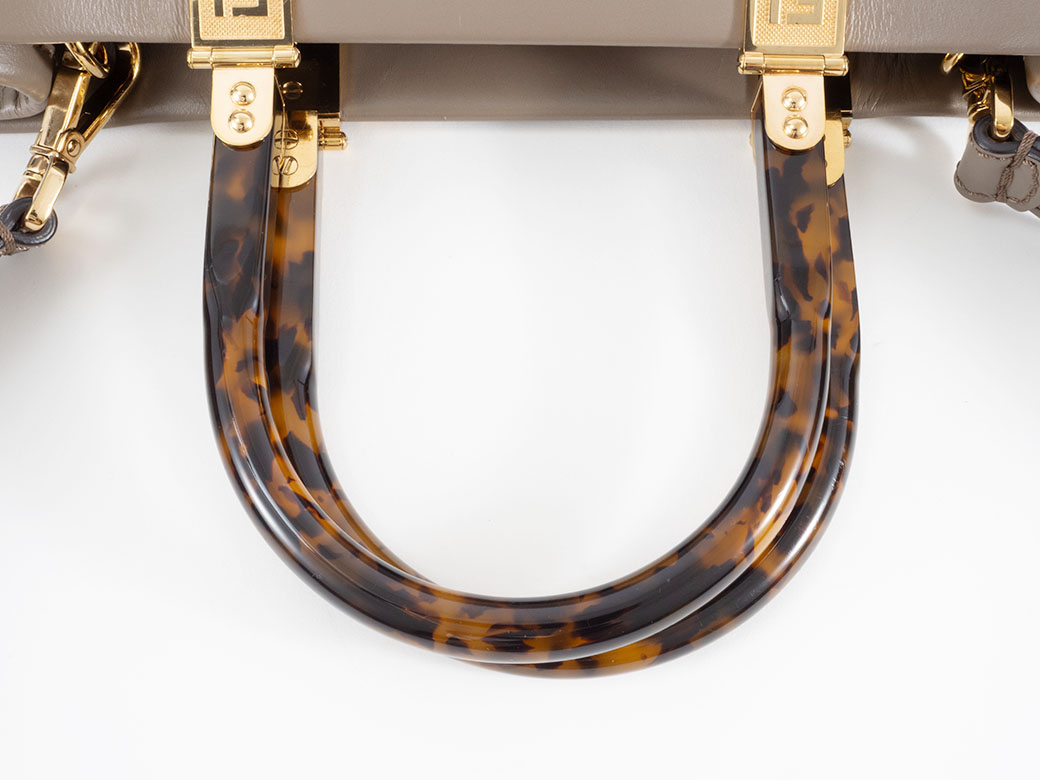 FENDI（フェンディ） バッグ サンシャイン ミディアム バッグ 8BH386