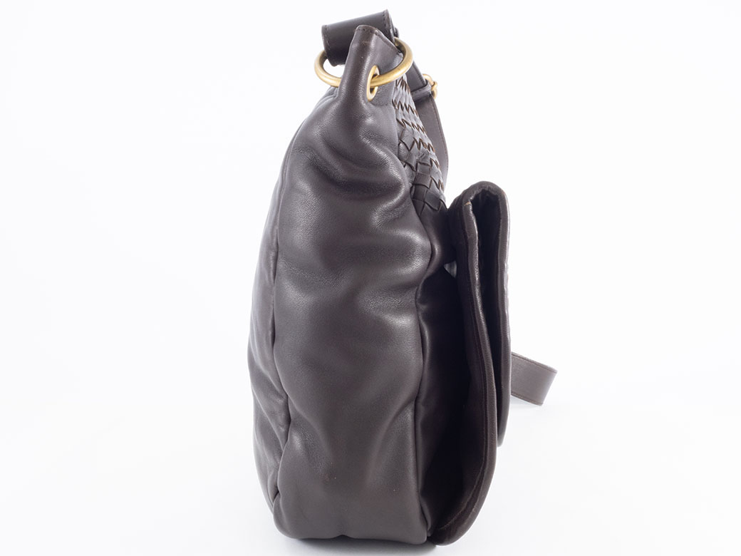BOTTEGA VENETA（ボッテガ・ヴェネタ） イントレチャート ショルダー 