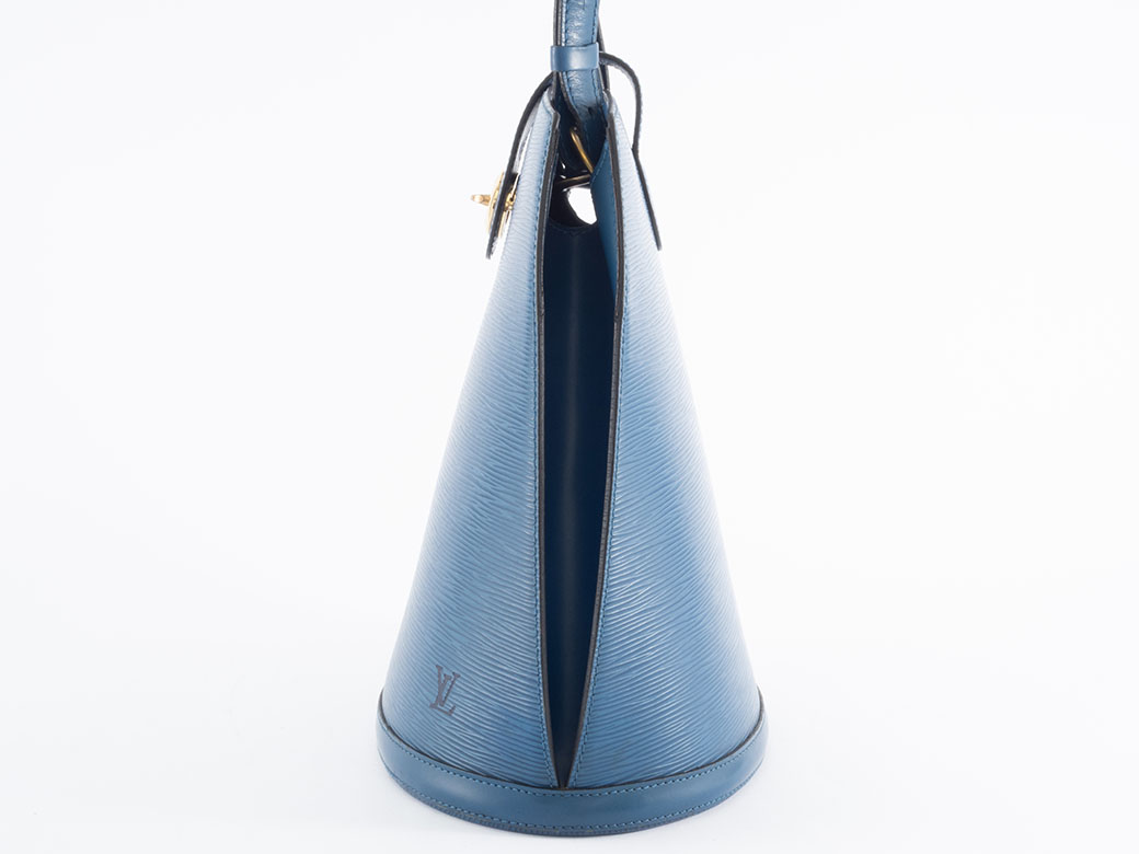 LOUIS VUITTON ルイ・ヴィトン/クリュニー/エピ/トレドブルー/LV/M52255/VI1***/ABランク/05【中古】 LOUIS VUITTON ルイ・ヴィトン/クリュニー/エピ/トレドブルー/LV