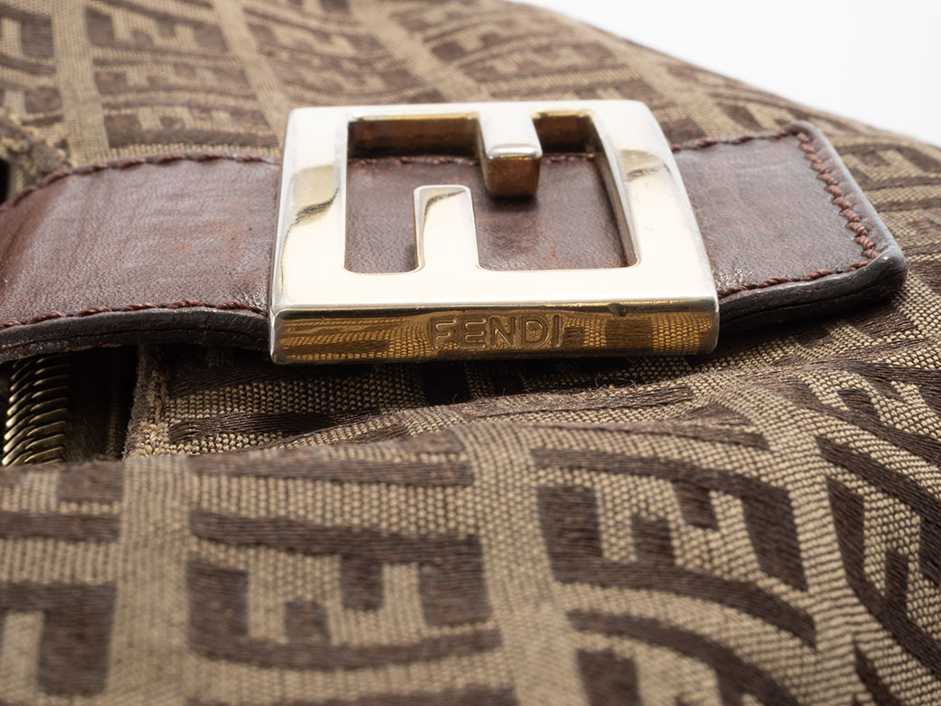 FENDI（フェンディ） バッグ ズッカ ショルダーバッグ 8BR036 ブラウン