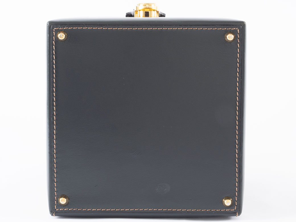 LOEWE（ロエベ） ヴィンテージ バニティバッグ レザー グリーン