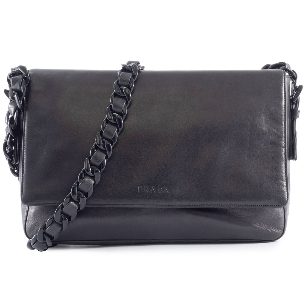 PRADA プラダ レザー ショルダーバッグ ブラック プラスチック チェーン プラダ プラスチックチェーン ショルダーバッグ レザー ブラック