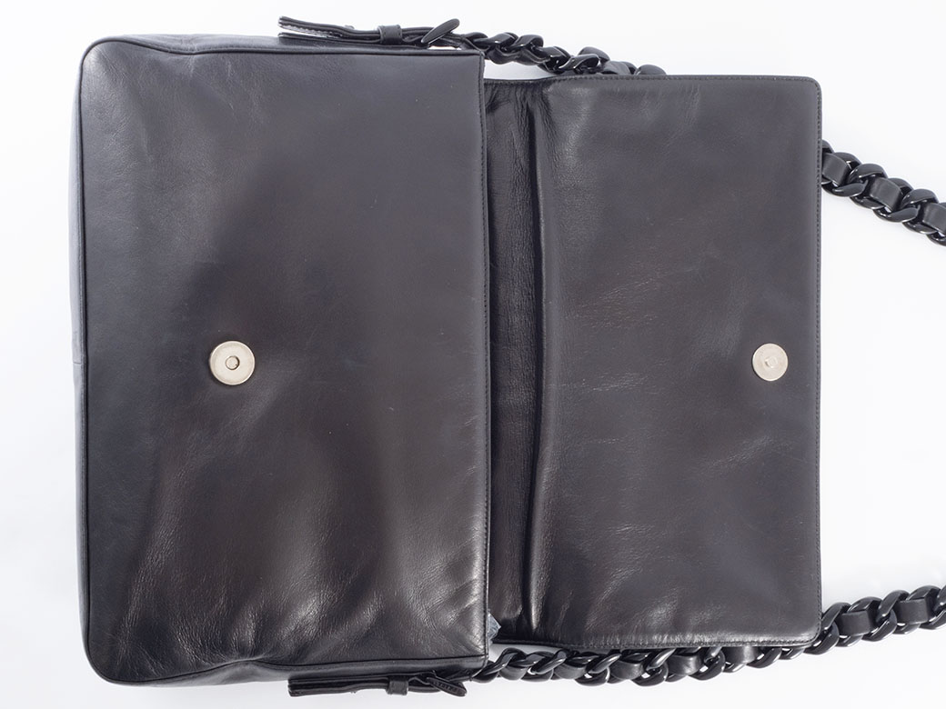 【極美品】PRADA ショルダーバッグ 1BH191 ブラック 三角ロゴ レザー プラダ PRADA バッグ ショルダーバッグ レザー トライアングル