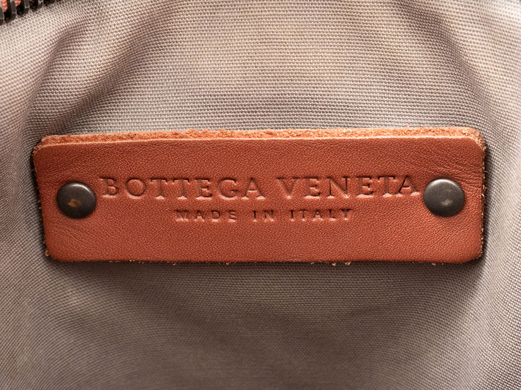 BOTTEGA VENETA（ボッテガ・ヴェネタ） イントレチャート ショルダー